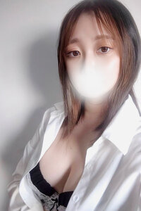 肱