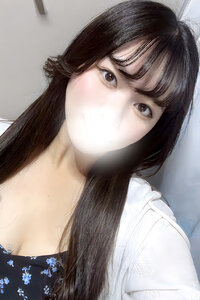 肤